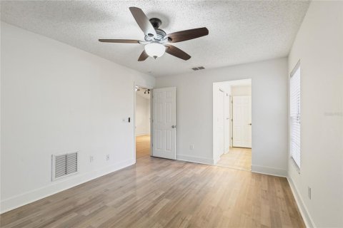Villa ou maison à vendre à Safety Harbor, Floride: 2 chambres, 94.11 m2 № 2347285 - photo 19