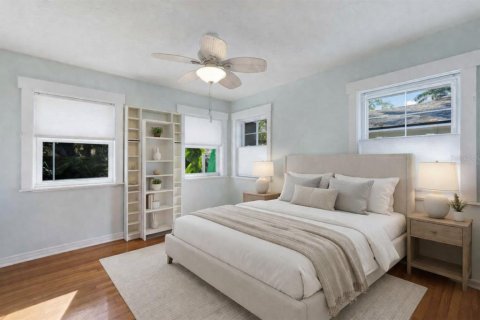 House in Bradenton, Florida 4 bedrooms, 188.22 sq.m. № 2150384 - photo 17