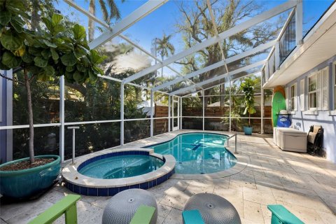 House in Bradenton, Florida 4 bedrooms, 188.22 sq.m. № 2150384 - photo 7