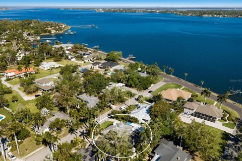 House in Bradenton, Florida 4 bedrooms, 188.22 sq.m. № 2150384