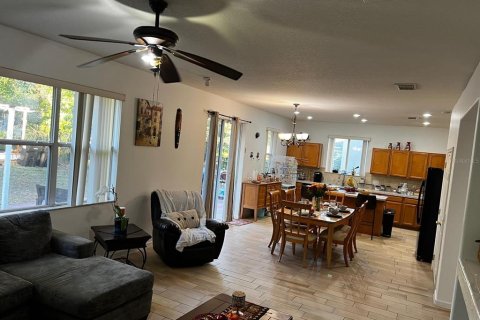 Villa ou maison à vendre à Orlando, Floride: 3 chambres, 179.21 m2 № 1858258 - photo 5