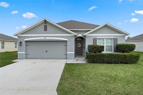 House in Mulberry, Florida 4 bedrooms, 169.83 sq.m. № 1846810 - photo 1