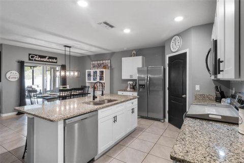 House in Mulberry, Florida 4 bedrooms, 169.83 sq.m. № 1846810 - photo 8