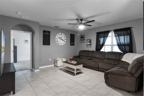 House in Mulberry, Florida 4 bedrooms, 169.83 sq.m. № 1846810 - photo 12