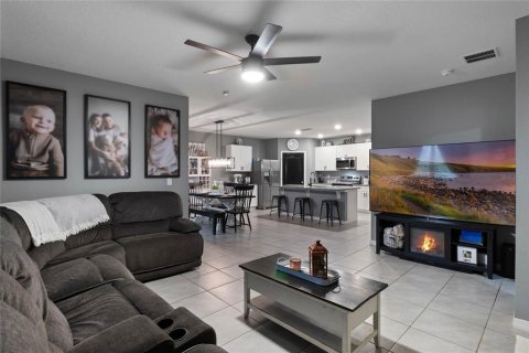 House in Mulberry, Florida 4 bedrooms, 169.83 sq.m. № 1846810 - photo 11