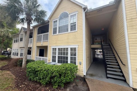 Condo in Orlando, Florida, 1 bedroom  № 2166692 - photo 3