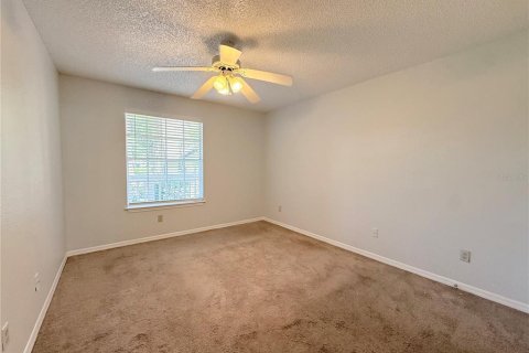 Condo in Orlando, Florida, 1 bedroom  № 2166692 - photo 11