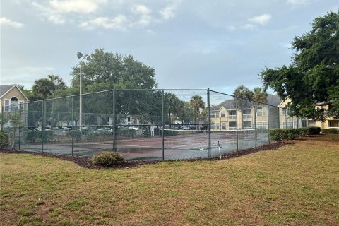 Condo in Orlando, Florida, 1 bedroom  № 2166692 - photo 28
