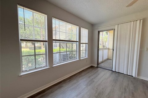 Condo in Orlando, Florida, 1 bedroom  № 2166692 - photo 18