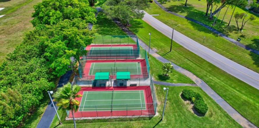 Condo in Delray Beach, Florida, 2 bedrooms  № 1104342