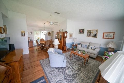 Villa ou maison à vendre à Summerfield, Floride: 2 chambres, 93.65 m2 № 1898627 - photo 4