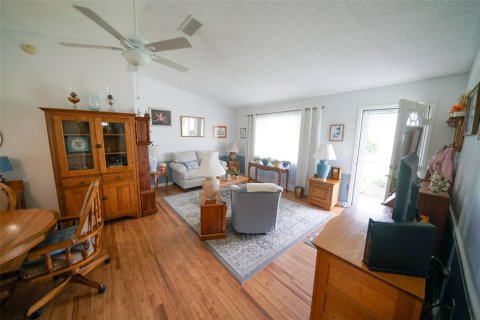 Villa ou maison à vendre à Summerfield, Floride: 2 chambres, 93.65 m2 № 1898627 - photo 8