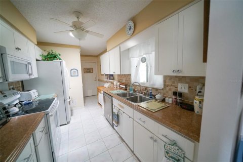 Villa ou maison à vendre à Summerfield, Floride: 2 chambres, 93.65 m2 № 1898627 - photo 20