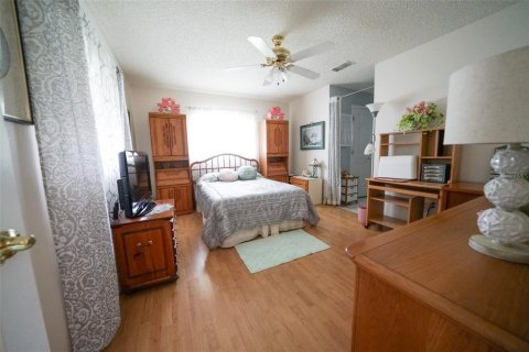 Villa ou maison à vendre à Summerfield, Floride: 2 chambres, 93.65 m2 № 1898627 - photo 11