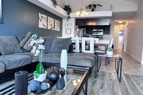 Condominio en venta en Kissimmee, Florida, 3 dormitorios, 119.57 m2 № 1876612 - foto 7
