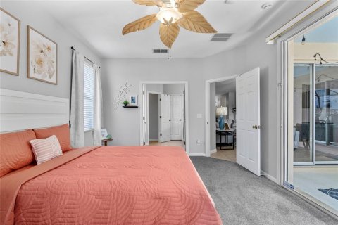 House in Kissimmee, Florida 6 bedrooms, 216.74 sq.m. № 1915948 - photo 23