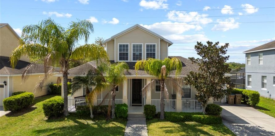 Casa en Kissimmee, Florida 6 dormitorios, 216.74 m2 № 1915948