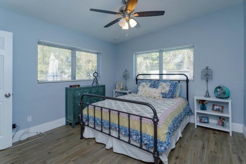 House in Orlando, Florida 3 bedrooms, 114.83 sq.m. № 1734964 - photo 8