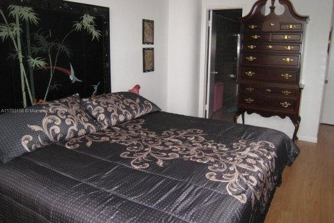 Condominio en venta en Miami Beach, Florida, 1 dormitorio, 97.18 m2 № 1604261 - foto 15