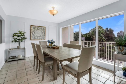 Condo in Boca Raton, Florida, 2 bedrooms  № 2175407 - photo 11