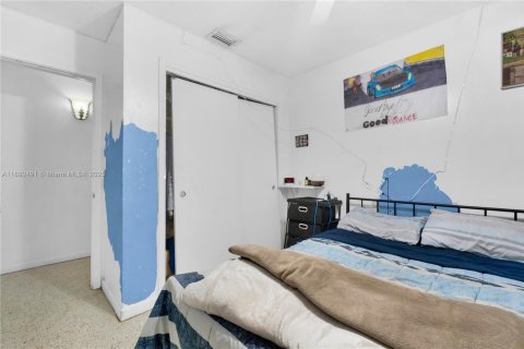 Villa ou maison à vendre à Homestead, Floride: 5 chambres, 141.95 m2 № 1946369 - photo 24