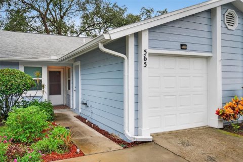 House in Tarpon Springs, Florida 2 bedrooms, 90.67 sq.m. № 1913508 - photo 7