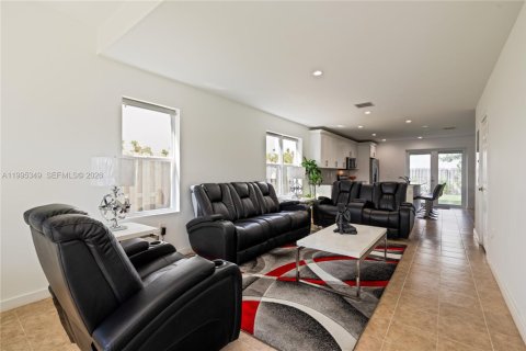 Купить виллу или дом в Майами, Флорида 4 спальни, 173.17м2, № 2064265 - фото 5