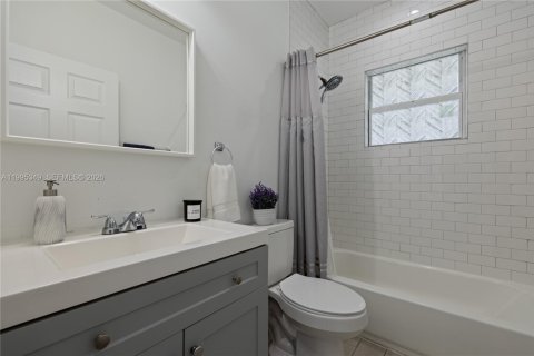 Купить виллу или дом в Майами, Флорида 4 спальни, 173.17м2, № 2064265 - фото 20