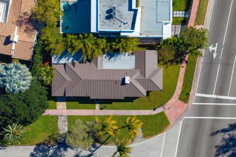 Casa en venta en Miami Beach, Florida, 3 dormitorios, 208.75 m2 № 2033153 - foto 7