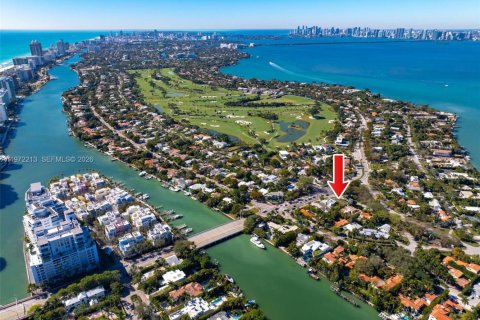 Casa en venta en Miami Beach, Florida, 3 dormitorios, 208.75 m2 № 2033153 - foto 4