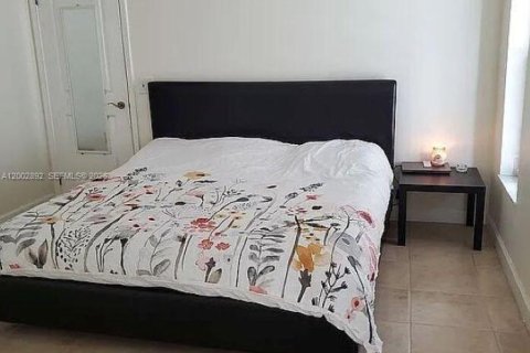 Villa ou maison à vendre à Sunrise, Floride: 3 chambres, 141.68 m2 № 2066297 - photo 8