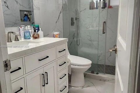 Villa ou maison à vendre à Sunrise, Floride: 3 chambres, 141.68 m2 № 2066297 - photo 5