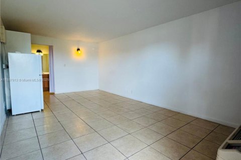 Condo in Davenport, Florida  № 1941795 - photo 1