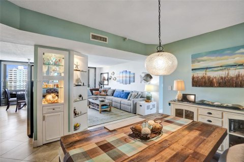 Copropriété à louer à Pompano Beach, Floride: 2 chambres, 129.13 m2 № 1889188 - photo 10