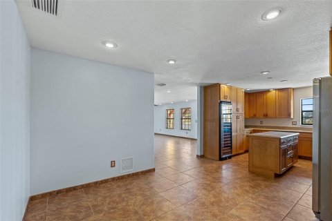 Casa en venta en New Smyrna Beach, Florida, 4 dormitorios, 330.73 m2 № 1523120 - foto 14