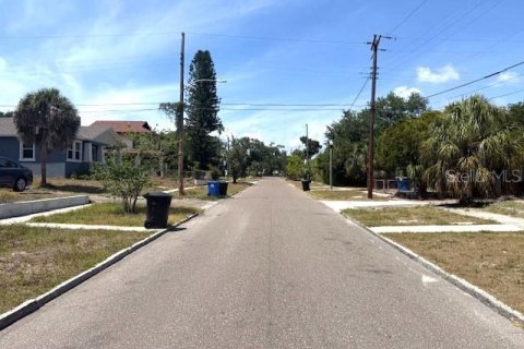 Apartamento en alquiler en Saint Petersburg, Florida, 2 dormitorios, 58.06 m2 № 2117114 - foto 21