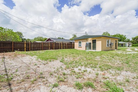 Villa ou maison à vendre à Vero Beach, Floride: 2 chambres, 53.51 m2 № 2085966 - photo 30