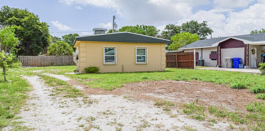 Villa ou maison à Vero Beach, Floride 2 chambres, 53.51 m2 № 2085966