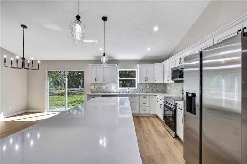 Casa en venta en Citrus Springs, Florida, 3 dormitorios, 159.79 m2 № 1852969 - foto 7