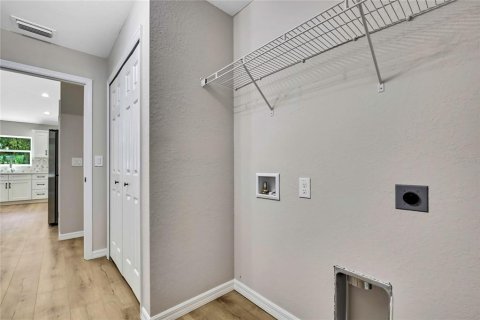 Casa en venta en Citrus Springs, Florida, 3 dormitorios, 159.79 m2 № 1852969 - foto 30