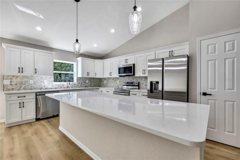Casa en venta en Citrus Springs, Florida, 3 dormitorios, 159.79 m2 № 1852969 - foto 6