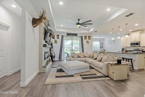 Купить виллу или дом в Палм-Кост, Флорида 5 комнат, 195.75м2, № 2229360 - фото 8