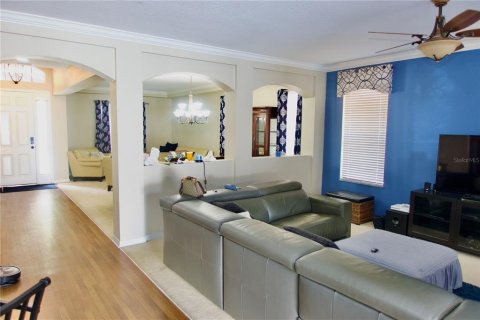 Villa ou maison à vendre à Land O' Lakes, Floride: 5 chambres, 285.77 m2 № 1807476 - photo 21