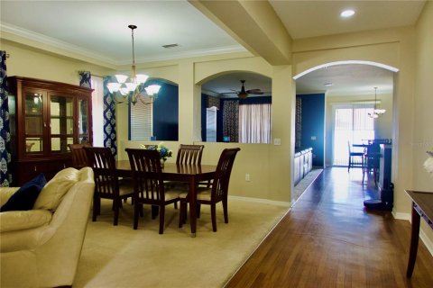 Villa ou maison à vendre à Land O' Lakes, Floride: 5 chambres, 285.77 m2 № 1807476 - photo 7