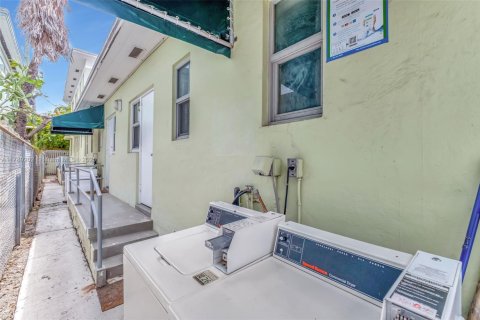 Condo in Miami Beach, Florida  № 1863350 - photo 15