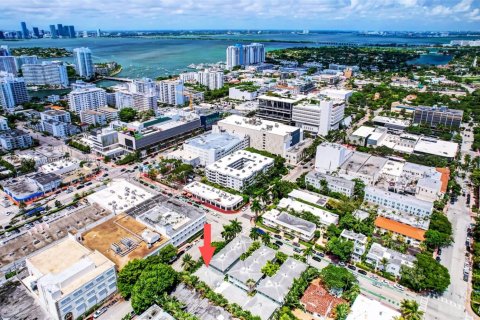 Condo in Miami Beach, Florida  № 1863350 - photo 18