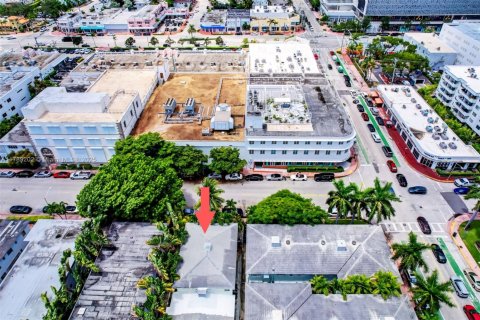 Condo in Miami Beach, Florida  № 1863350 - photo 19