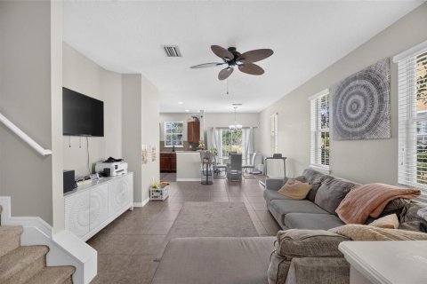 Townhouse in Riverview, Florida 2 bedrooms, 117.06 sq.m. № 2239107 - photo 6