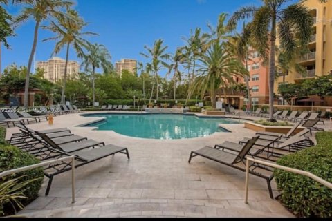 Condominio en alquiler en Aventura, Florida, 2 dormitorios, 102.19 m2 № 2088631 - foto 20
