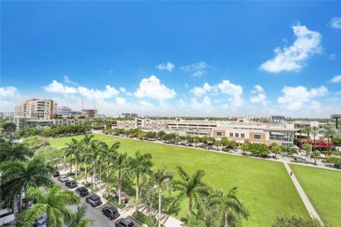 Condo in Miami, Florida, 1 bedroom  № 1964198 - photo 24